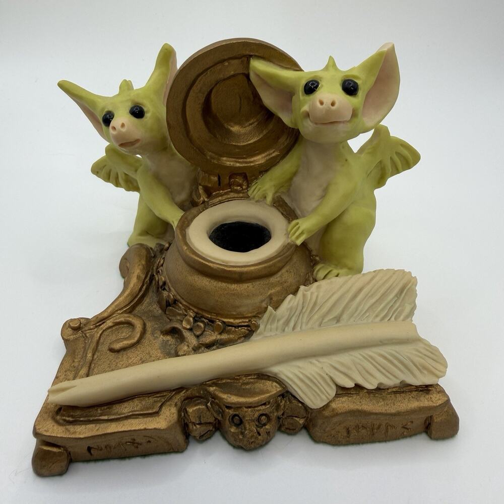 Whimsical World of Pocket Dragons Pen Pals Real Musgrave Figurine - 1993 Damaged